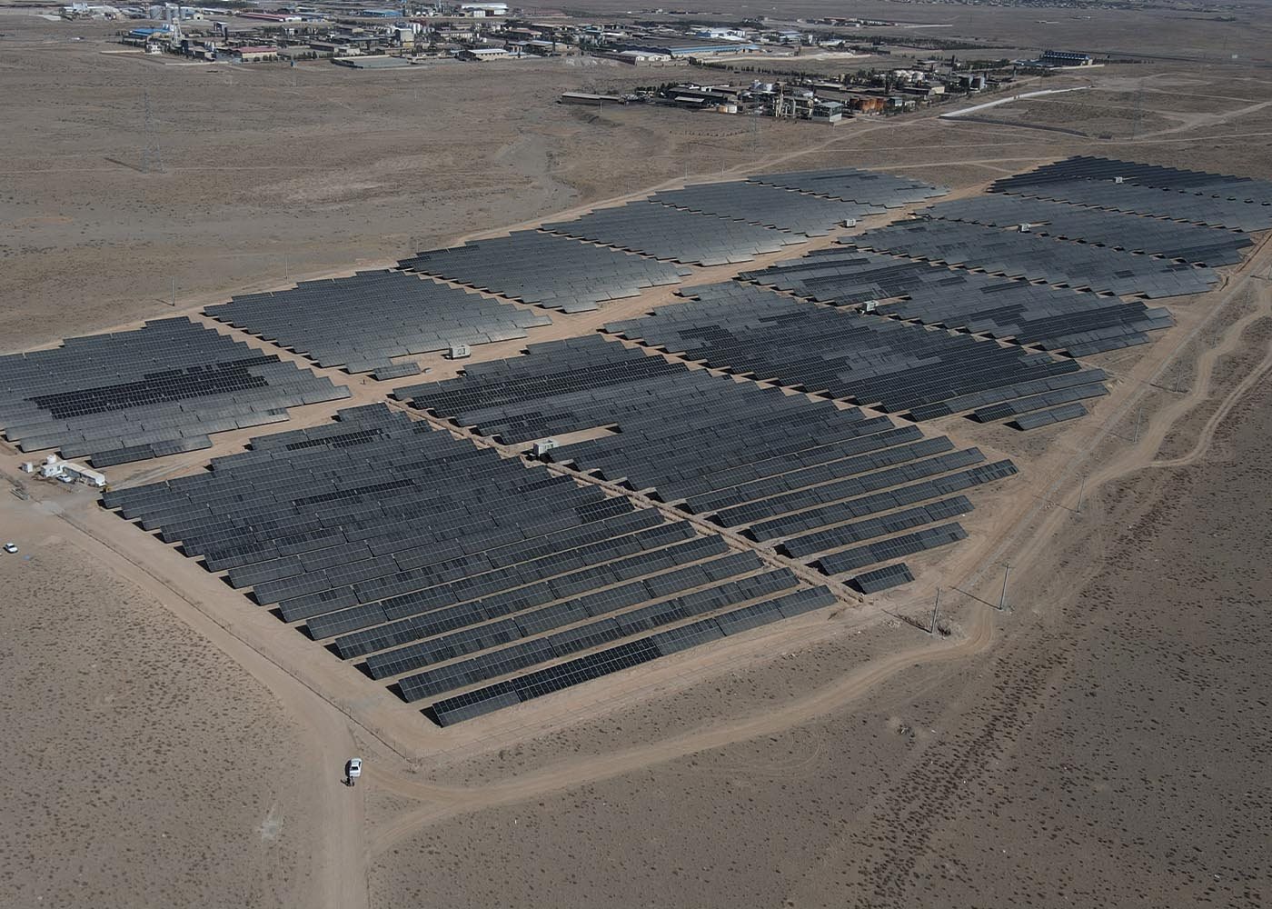 نیروگاه خورشیدی 18 مگاوات سلفچگان (استان قم)