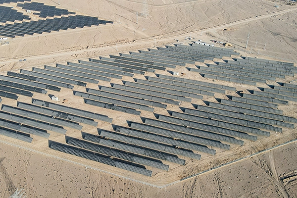 نیروگاه خورشیدی محلات 3036 و 3037